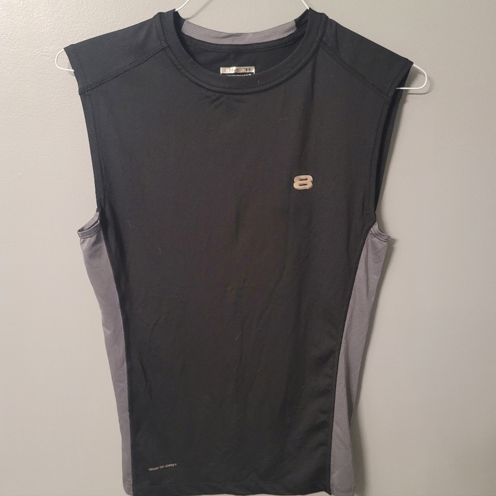 Layer 8 Polyester athletic tank top Mens Medium